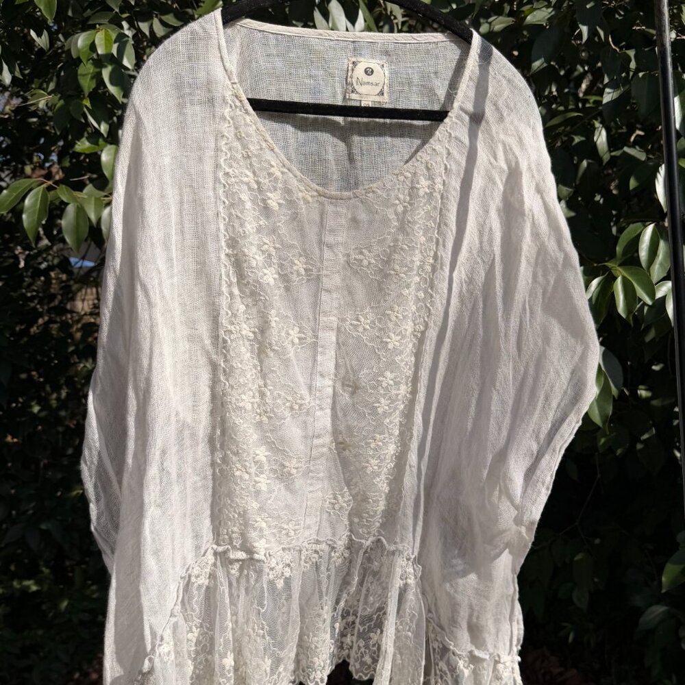 Namsar Embroidered Linen Lace Tunic – One Size